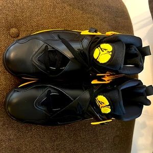 Nike Air Jordan 8 Retro Black Taxi Yellow CI1236 007 Women Size 9